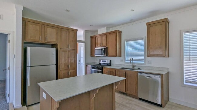 Building Photo - 6656 Pentz Rd