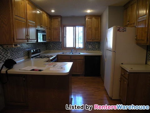 Building Photo - 1551 Creek Meadows Dr NW