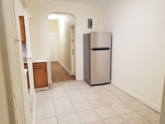 Foto del edificio - 309 E 96th St