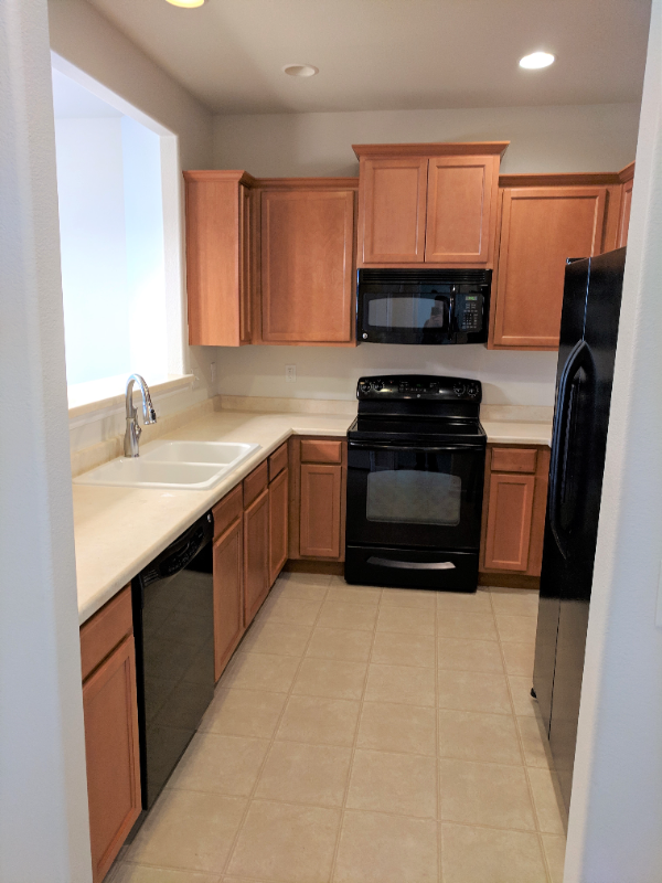 Building Photo - 721 Vista Verde Heights