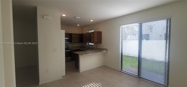 Foto del edificio - 9339 W 34th Ct
