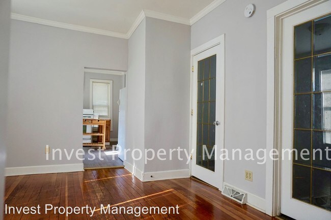 Building Photo - 729 Virginia St