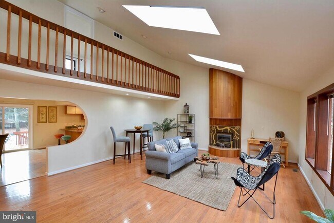 Foto del edificio - 8421 Alvin Rd
