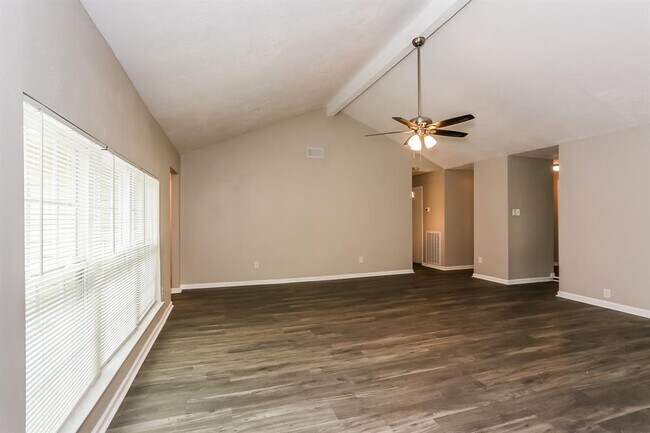 Foto del edificio - 1703 Willow Mill Dr