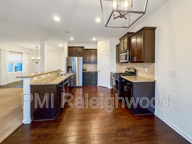 Foto del edificio - 1017 Thoughtful Spot Ln