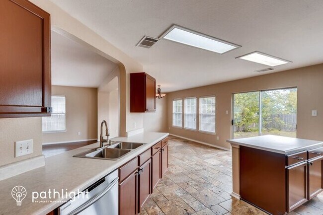 Building Photo - 400 Bello Dr, Leander, TX, 78641