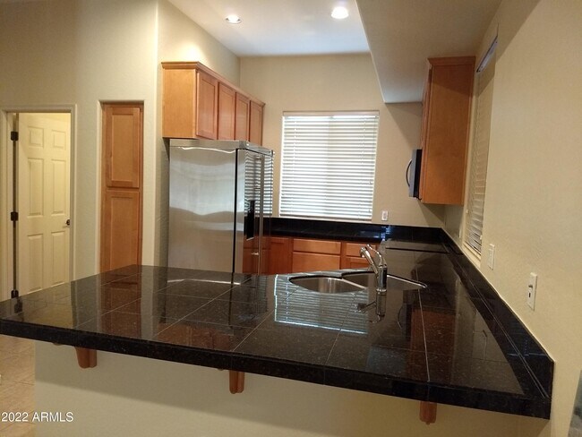 Foto del edificio - 9551 E Redfield Rd