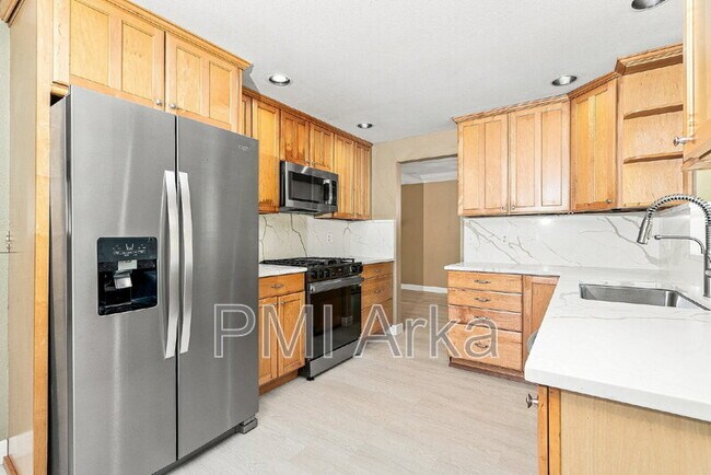 Foto del edificio - 1231 225th Ave NE
