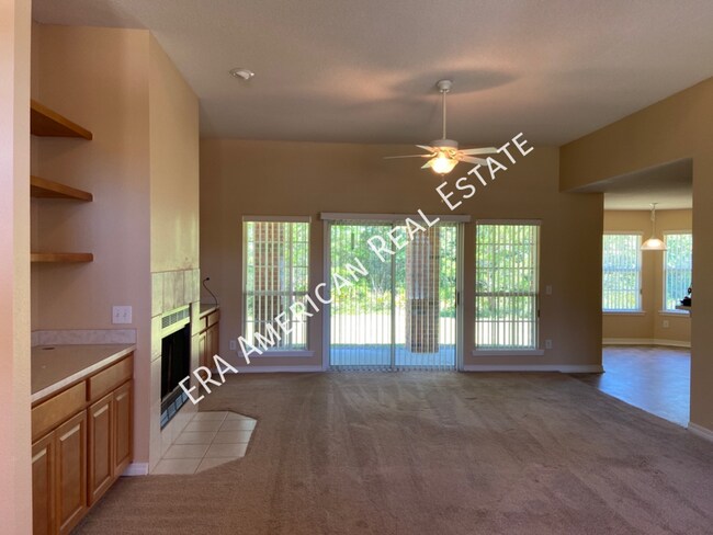 Foto del edificio - 6846 Fernandina Rd