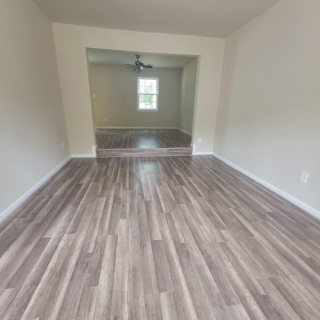 Building Photo - 3381 Ryon Ct