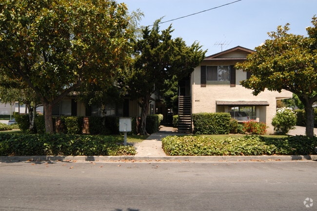 Building Photo - 4641 Parkwest Dr