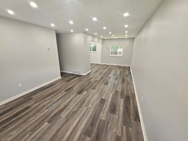 Foto del edificio - 5661 Lafayette Ave
