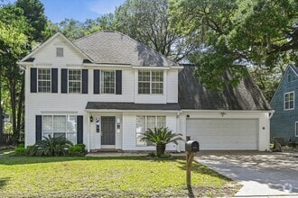 Building Photo - 1382 Center Lake Dr