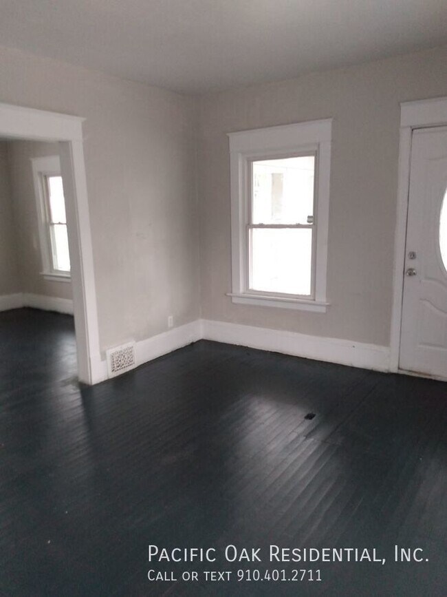 Building Photo - BELOW MARKET RENT!