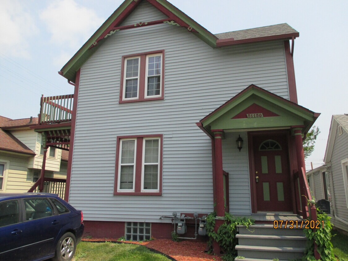 51150 Maria St, New Baltimore, MI 48047 House Rental in New Baltimore