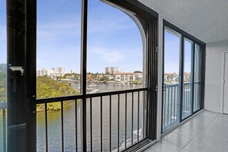 Building Photo - 1631 Riverview Rd