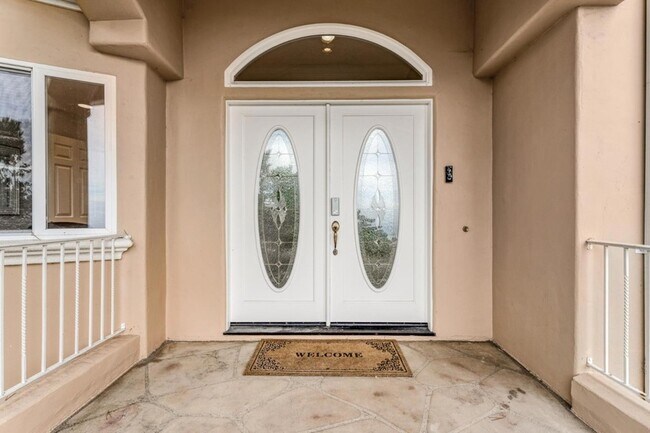 Foto del edificio - 1 Overlook Pl