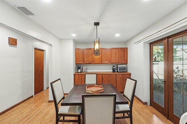 Foto del edificio - 5967 102nd Ave N