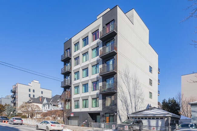 Building Photo - 1565 New York Ave