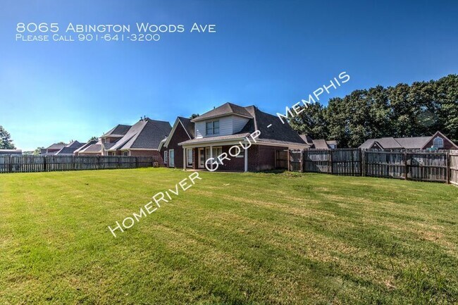 Building Photo - Amazing Arlington Location!