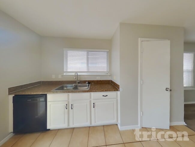 Building Photo - 2726 Candleridge Drive San Antonio TX