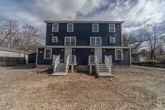 Building Photo - 70 New Paltz Rd