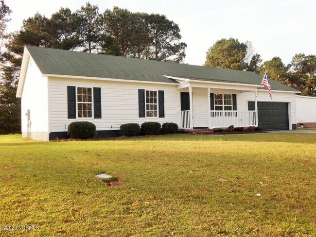 Foto del edificio - 116 Meadow Farms Rd