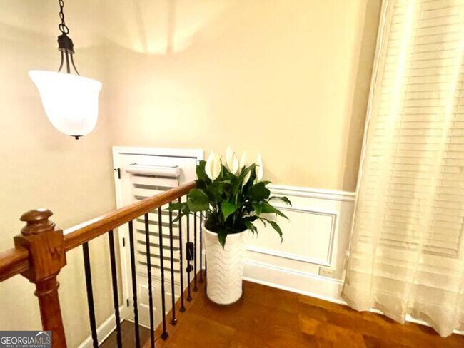 Foto del edificio - 2260 Ewell Park Dr NW