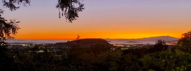 Building Photo - 633 Coventry Rd