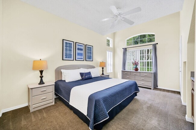 Foto del edificio - 2780 Sun Key Pl
