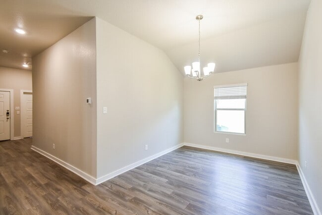 Building Photo - 7807 Tejas Plano Dr