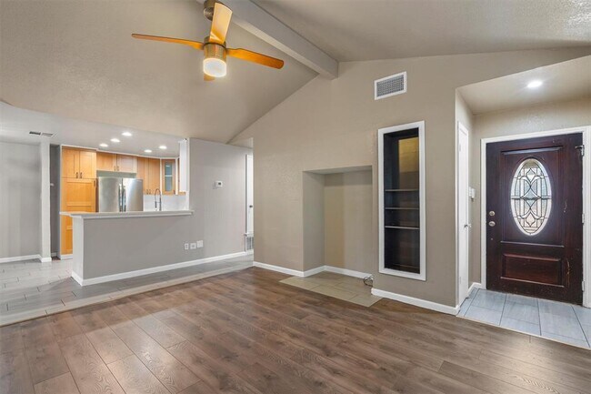 Building Photo - 1131 Byers Ln
