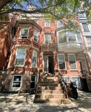 Building Photo - 255 State St