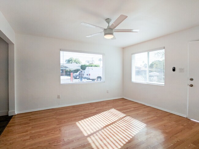 Building Photo - 6218 N. 12th Place