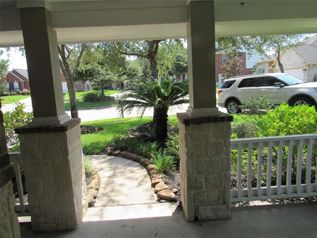 Building Photo - 13711 Birney Point Ln