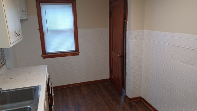 Foto del edificio - Charming 2BR House in Kankakee