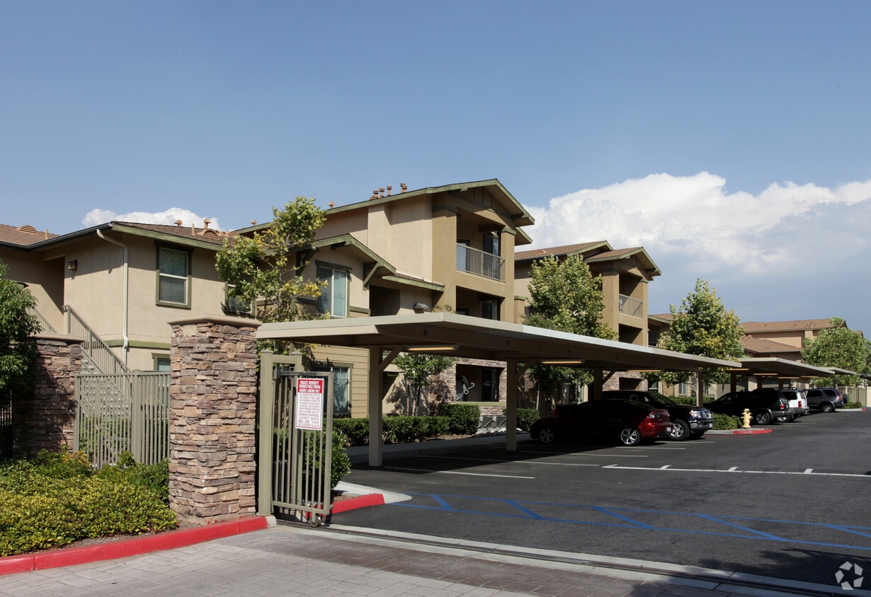The Overlook at Rancho Belago Apartments in Moreno Valley, CA
