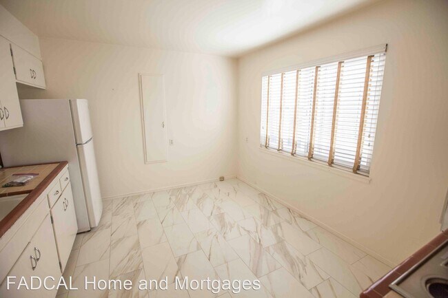 Building Photo - 849 Noe St