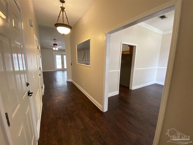 Building Photo - 4742 Winterdale Dr