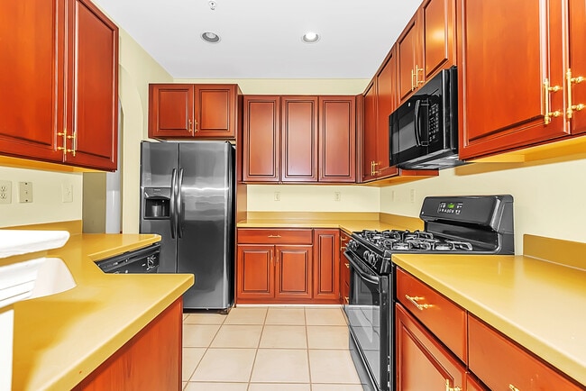 Photo - 2 Adams Ln (Downingtown, PA) Townhome