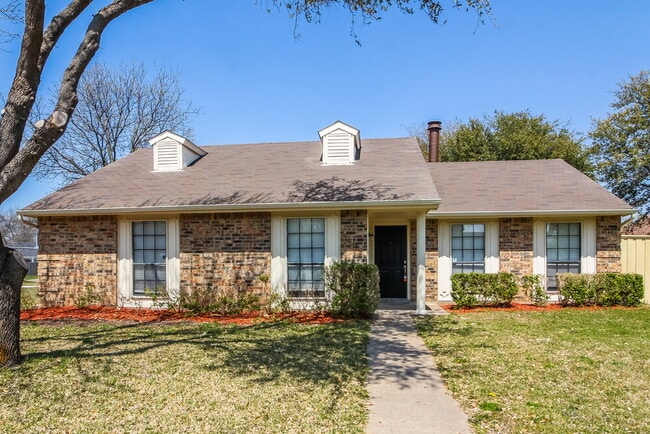 Building Photo - 454 Kenya St