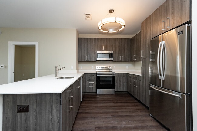 Foto del interior - The Current On River