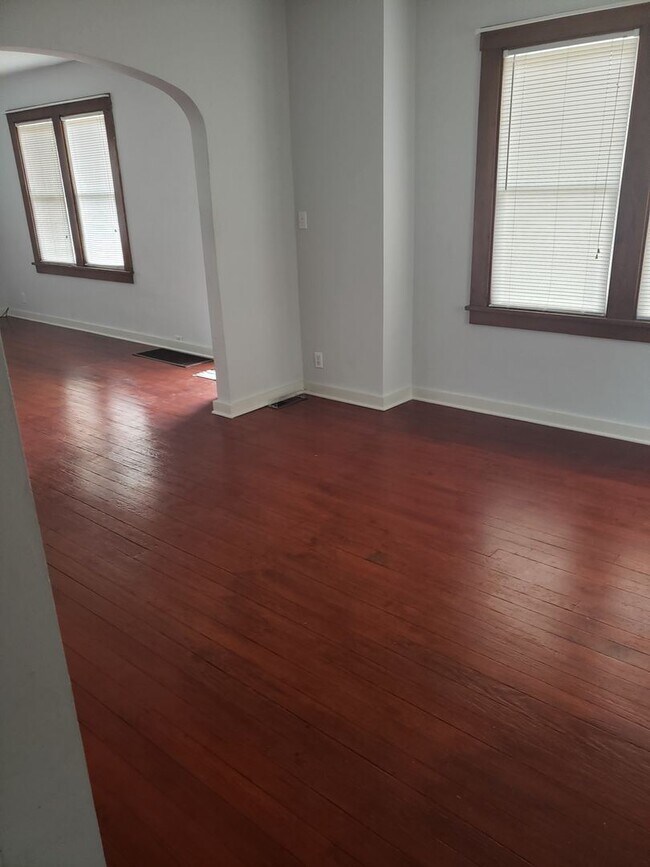 Foto del edificio - 3 br, 1 bath House - 501 Hoover Ave
