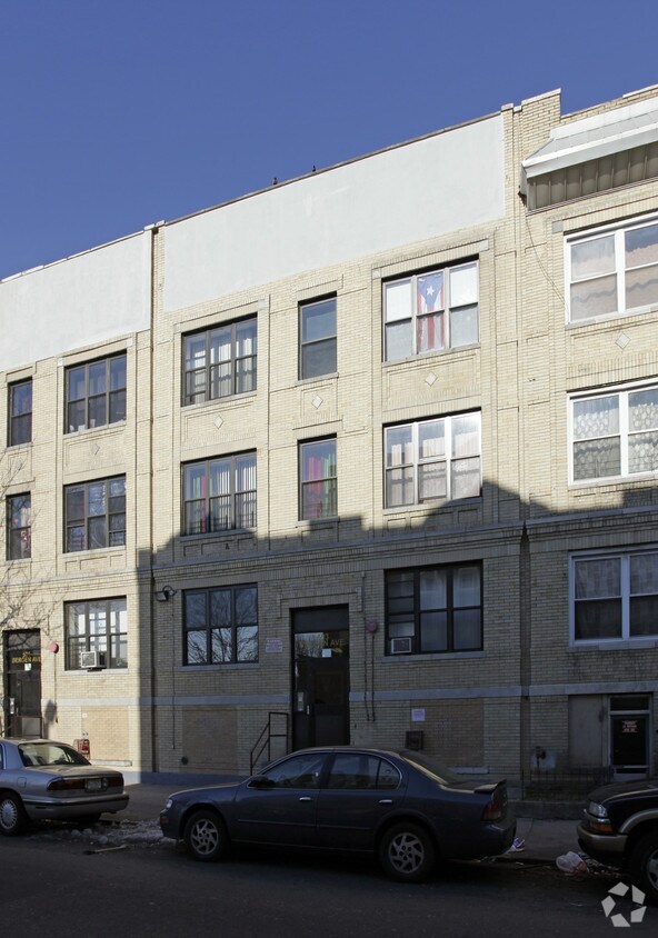 Building Photo - 503 Bergen Ave