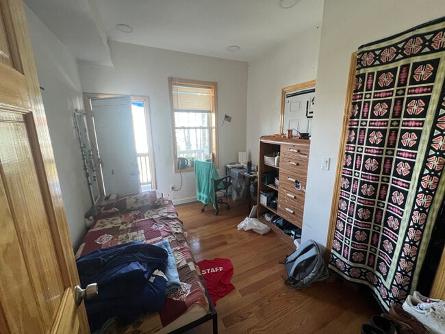 Photo - 20 Winthrop St Apartment