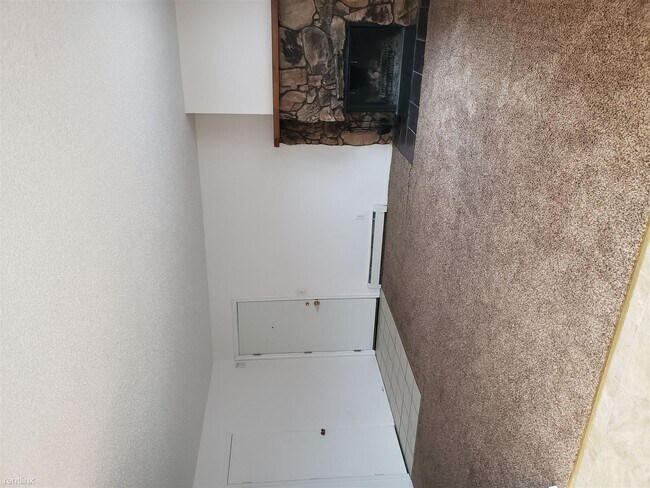 Building Photo - 2 br, 1 bath  - 3730 Core Ct