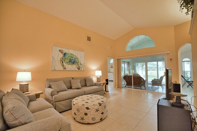 Foto del edificio - Seasonal Short-Term 3 Bedroom 3 Bathroom Home in The Patio Homes of Chestnut Creek!