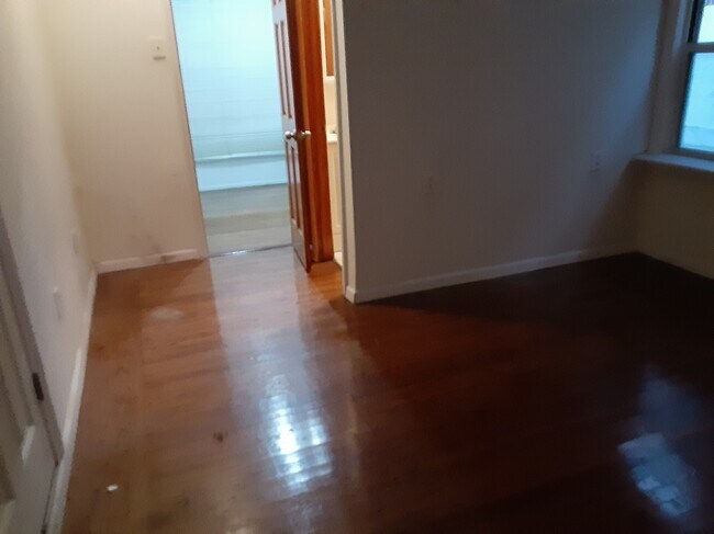 Foto del edificio - 3704 21st Ave