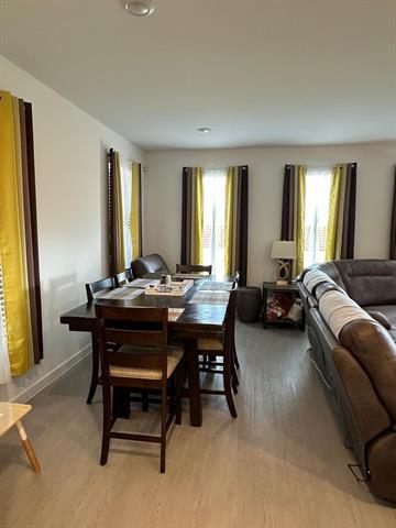 Building Photo - 1324 Rockwell Dr