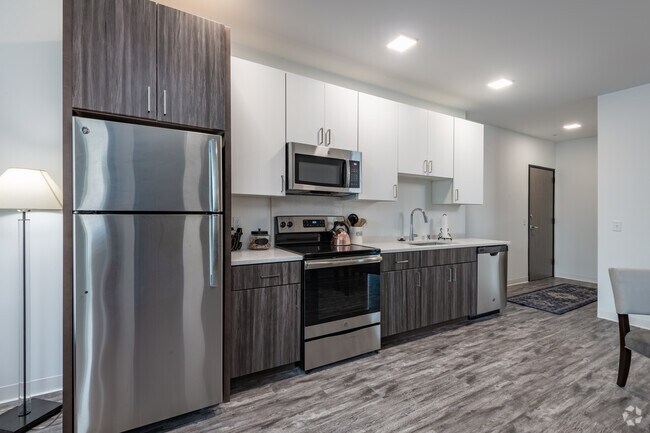 2 HAB, 2 BA - 1,025 ft² - Eastsider Apartments